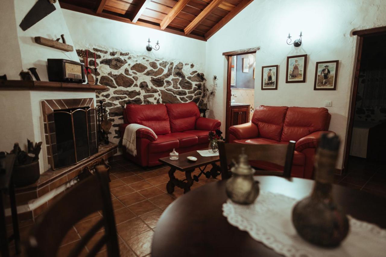 Villa Los Hinojales ลอส ซิลอส ภายนอก รูปภาพ