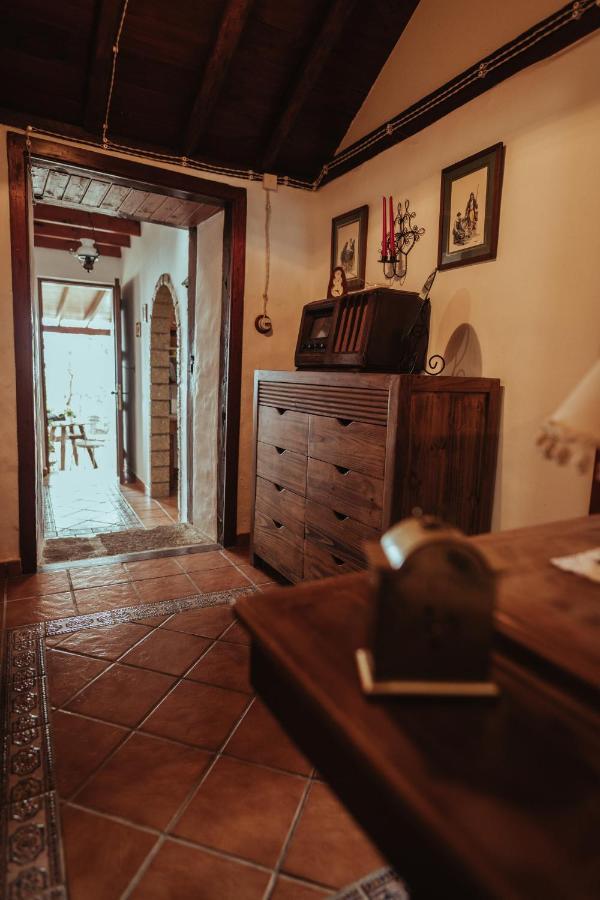 Villa Los Hinojales ลอส ซิลอส ภายนอก รูปภาพ