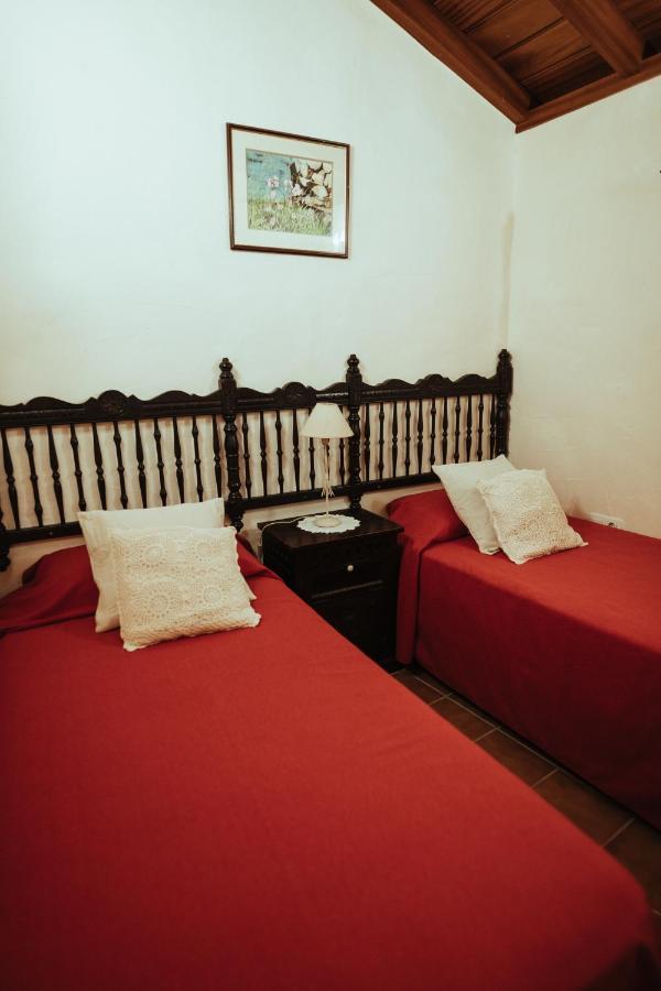 Villa Los Hinojales ลอส ซิลอส ภายนอก รูปภาพ